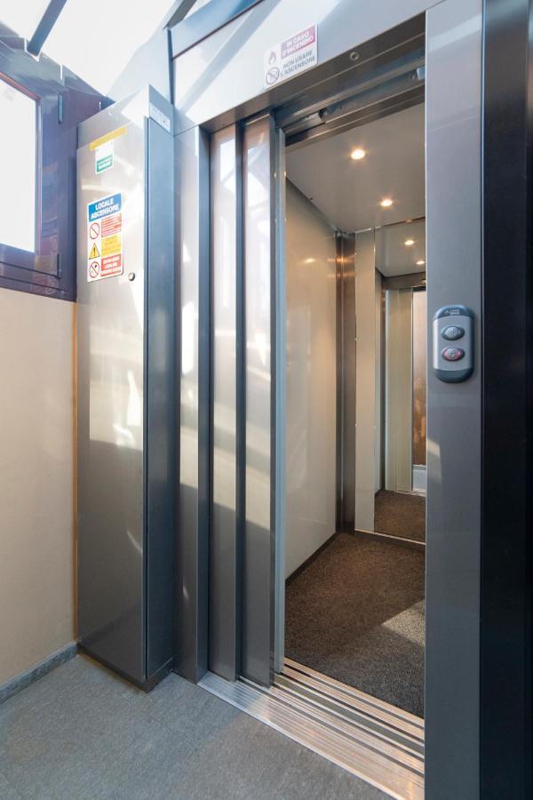 To-Housing3, Luce E Relax Al Centro Di Torino 아파트 외부 사진